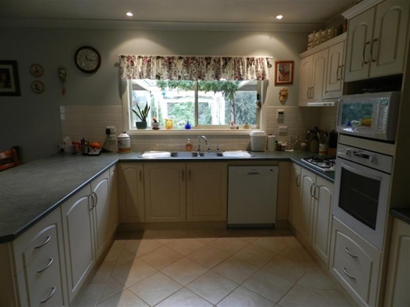 39 Storey Road, Waikerie SA 5330