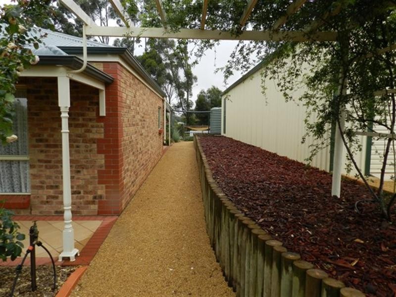 39 Storey Road, Waikerie SA 5330