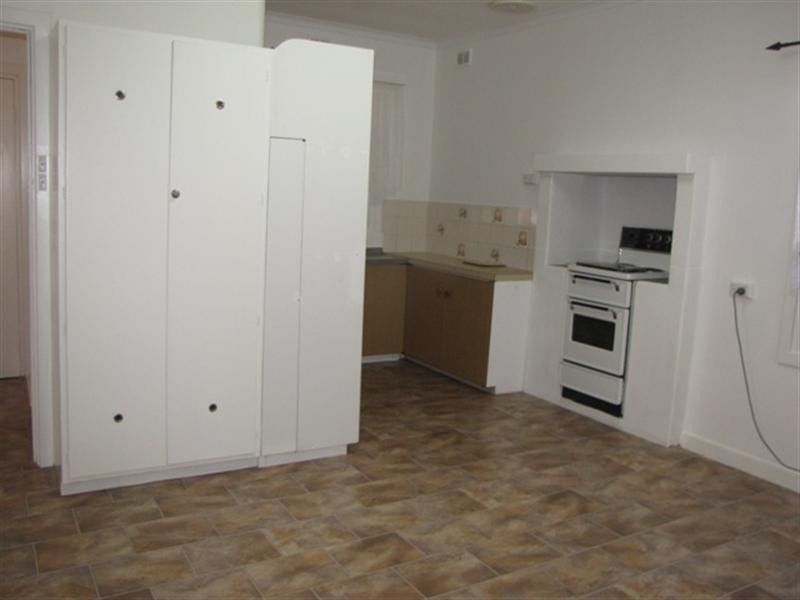 37 Laffer Street, Barmera SA 5345