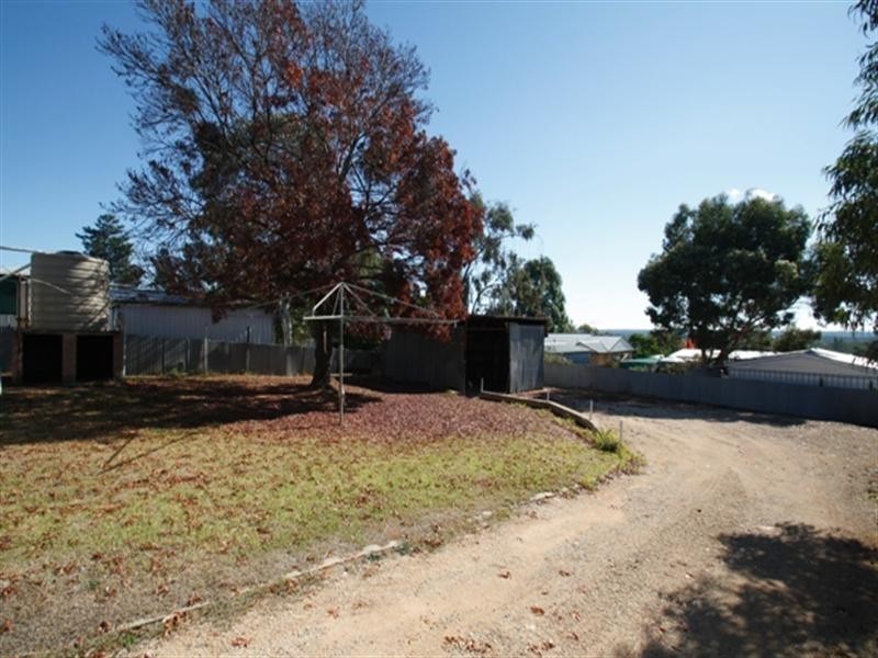 12 Hayward Terrace, Loxton SA 5333