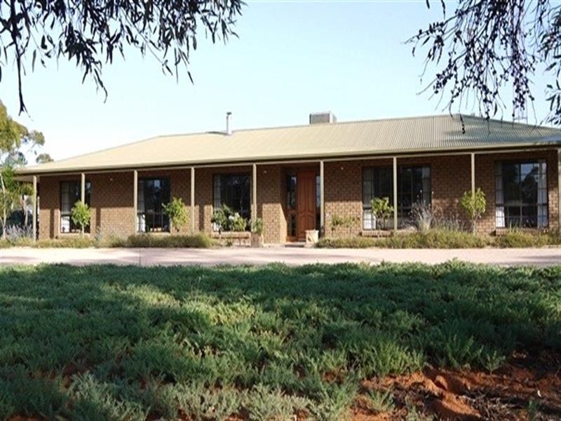 44 Newton Road, Berri SA 5343