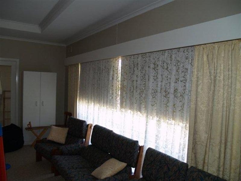 33 Borroughs Road, Waikerie SA 5330