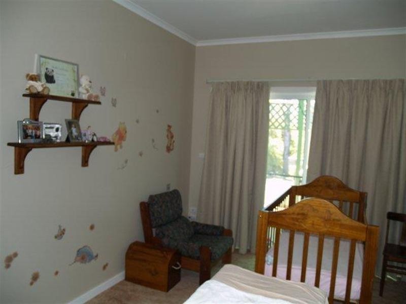 33 Borroughs Road, Waikerie SA 5330