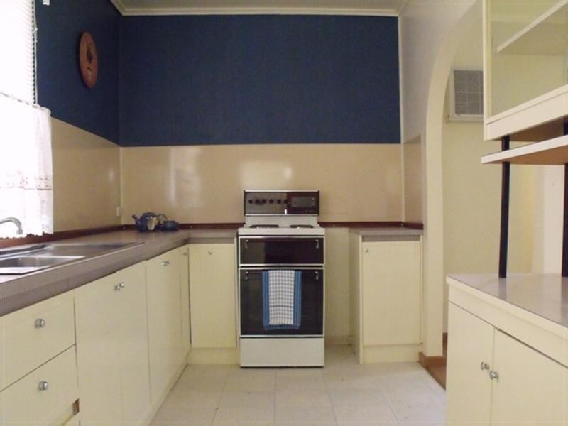 10 Sturt Street, Loxton SA 5333