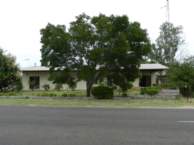453 Main Road, Lyrup SA 5343