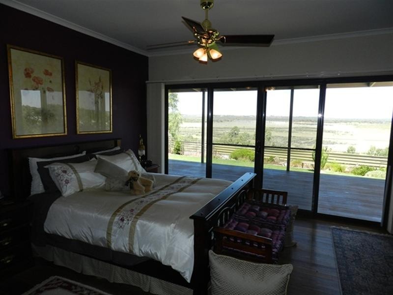 15 Schmidt Lane, Berri SA 5343