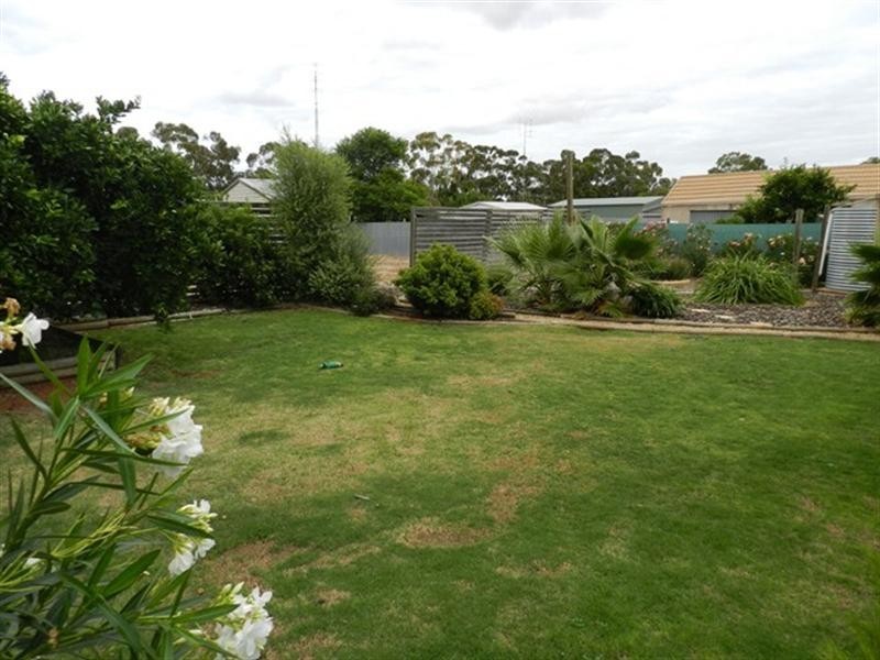 26 Dickerson Street, Barmera SA 5345