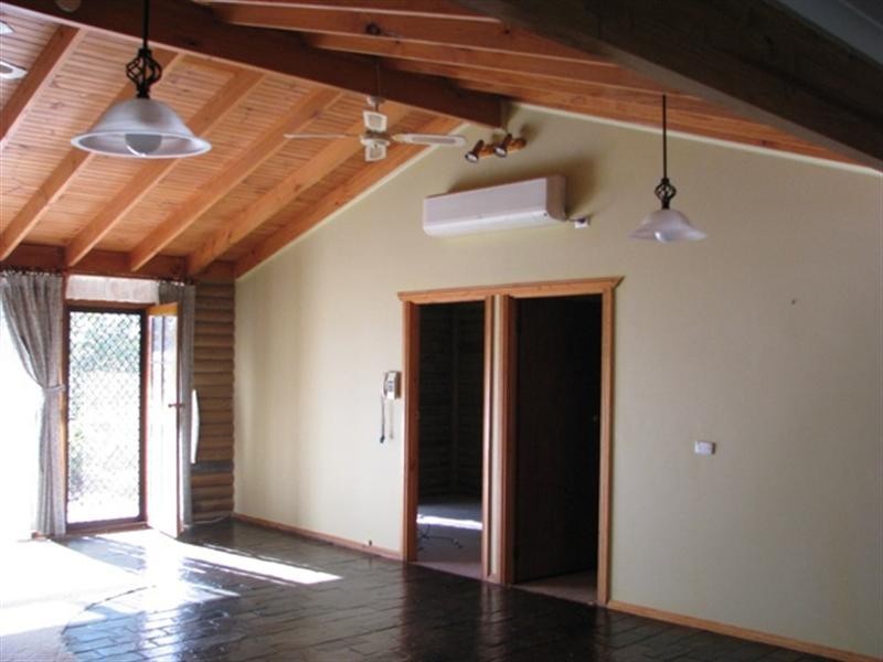 28 Elliot Road, Waikerie SA 5330