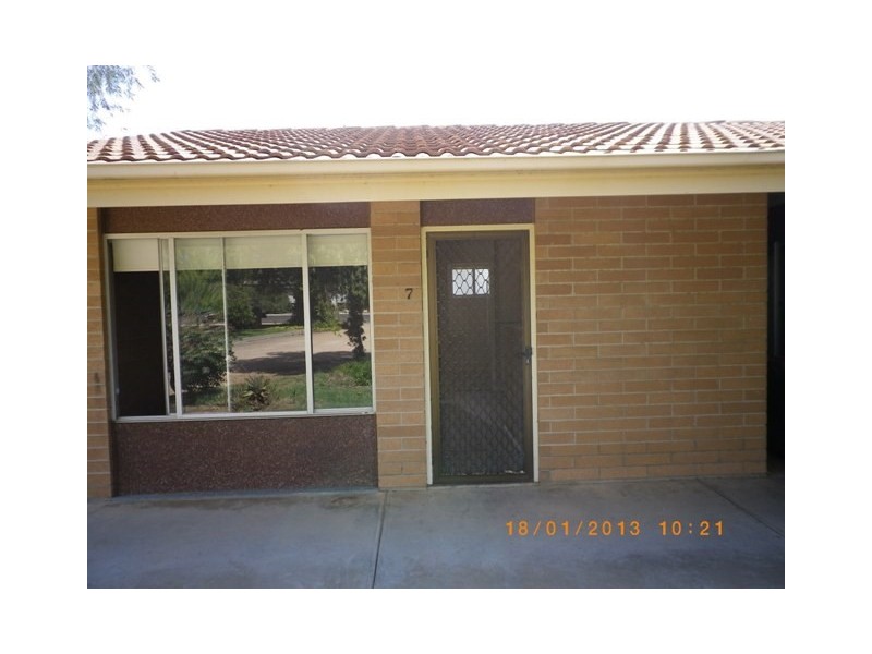8/32 Hawdon Street, Barmera SA 5345