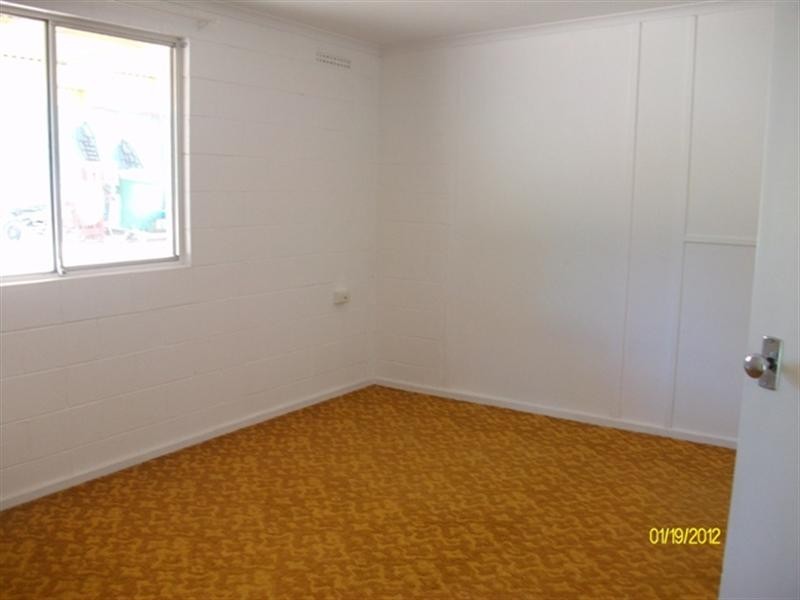 8 Emil Crescent, Waikerie SA 5330