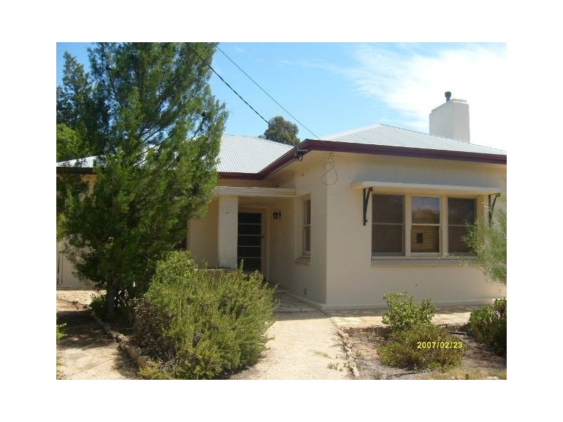 9 McMillan Street, Loxton SA 5333