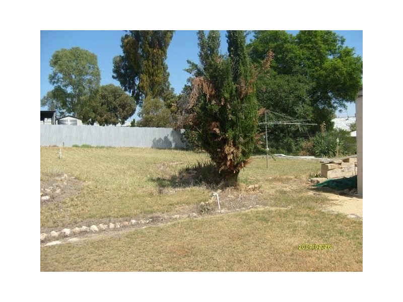 9 McMillan Street, Loxton SA 5333