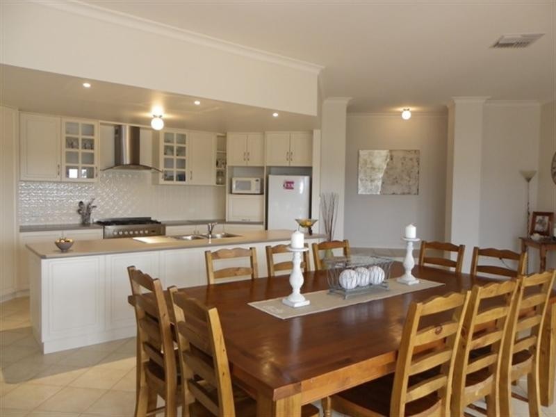 23 Pioneer Landing, Loxton SA 5333