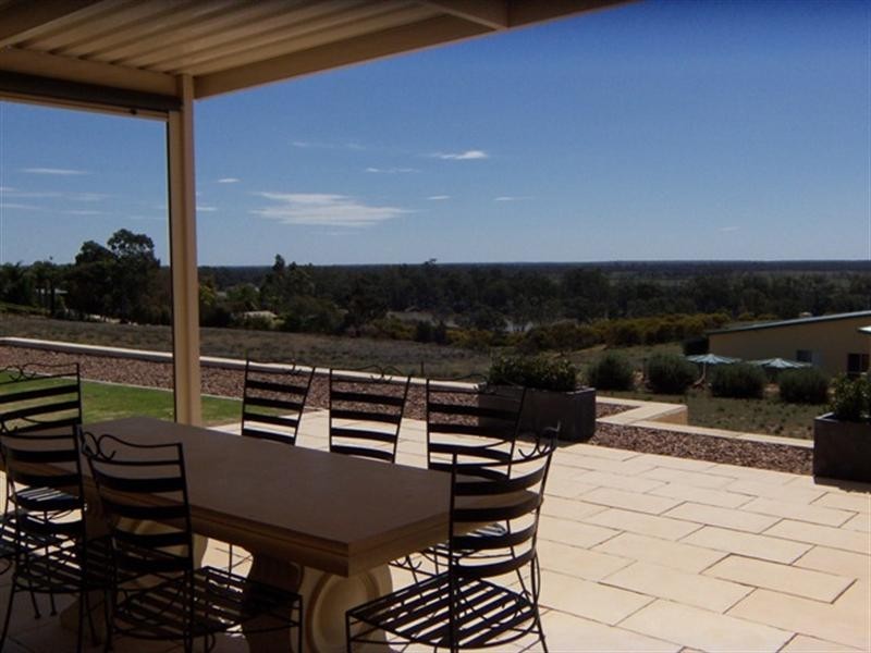 23 Pioneer Landing, Loxton SA 5333