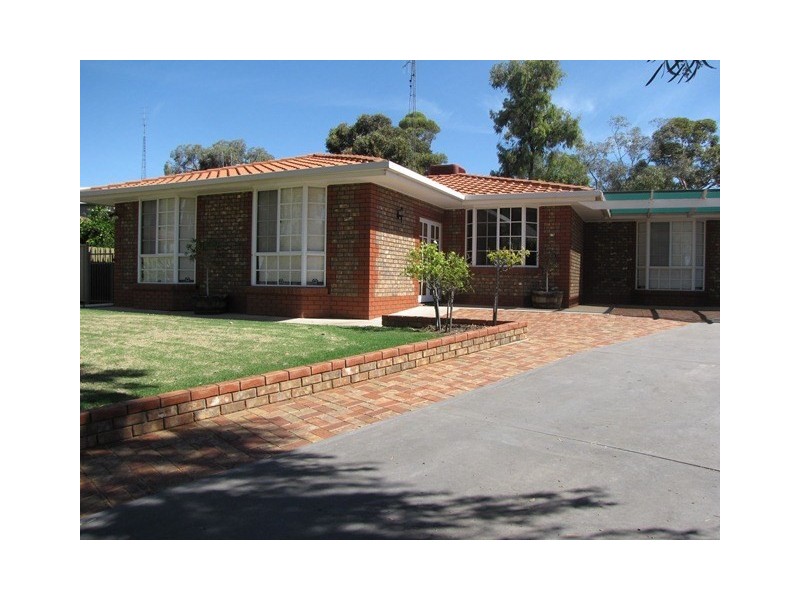 11 Najar Court, Berri SA 5343