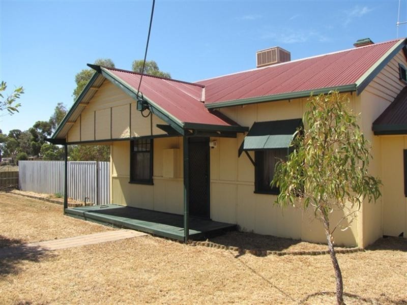 4 Harrington Street, Moorook SA 5332