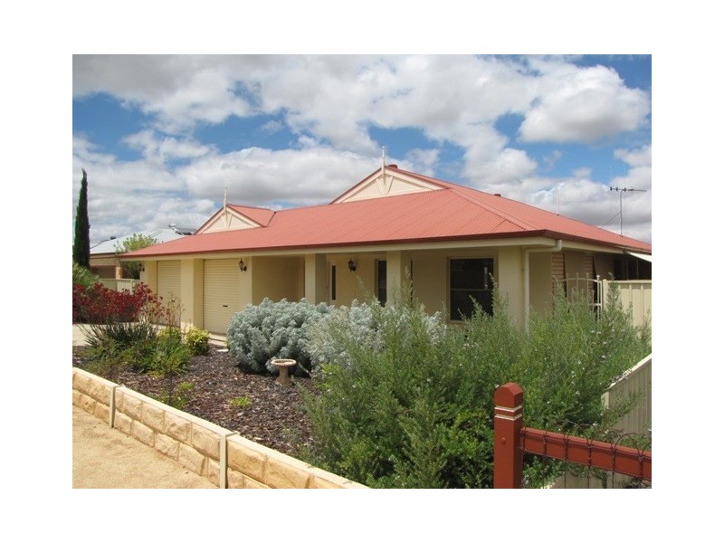 16 Jarvis Street, Berri SA 5343