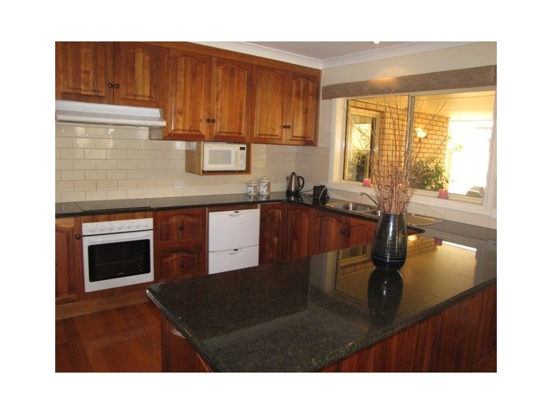 16 Jarvis Street, Berri SA 5343