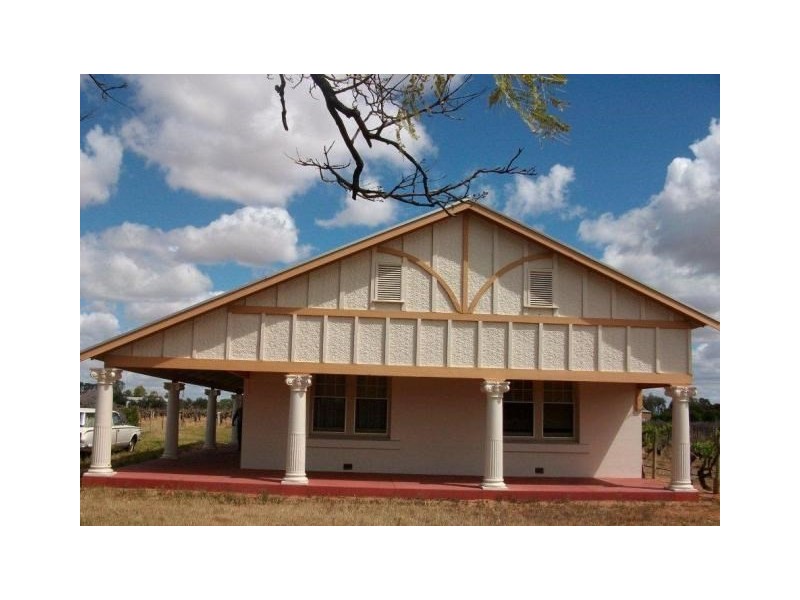 16 Dunstone Road, Waikerie SA 5330