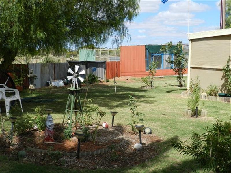 121 West Road, Glossop SA 5344