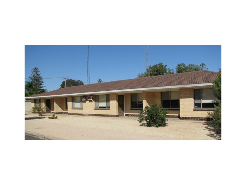 2 Burns Street, Waikerie SA 5330