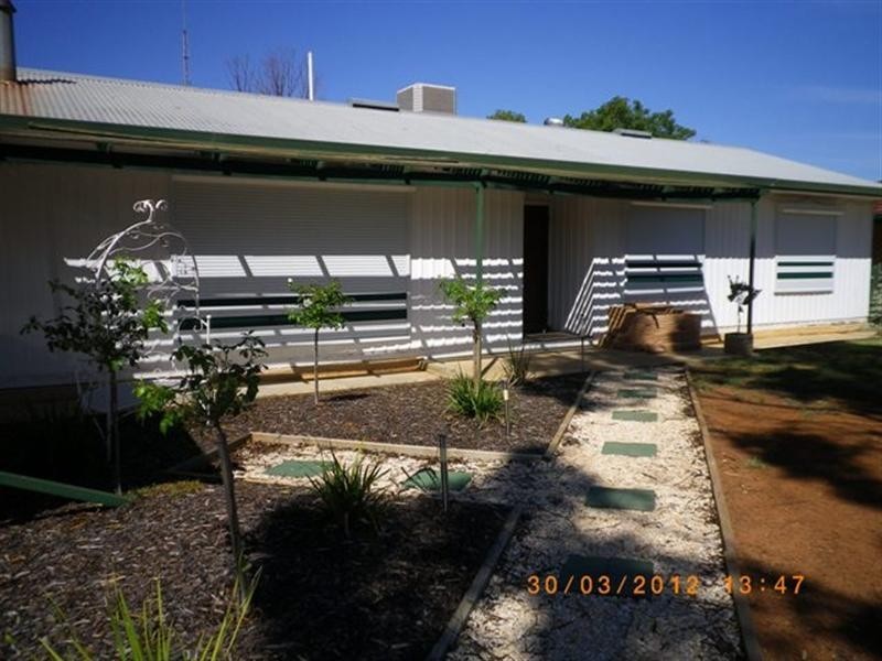 14 Dennis Street, Berri SA 5343