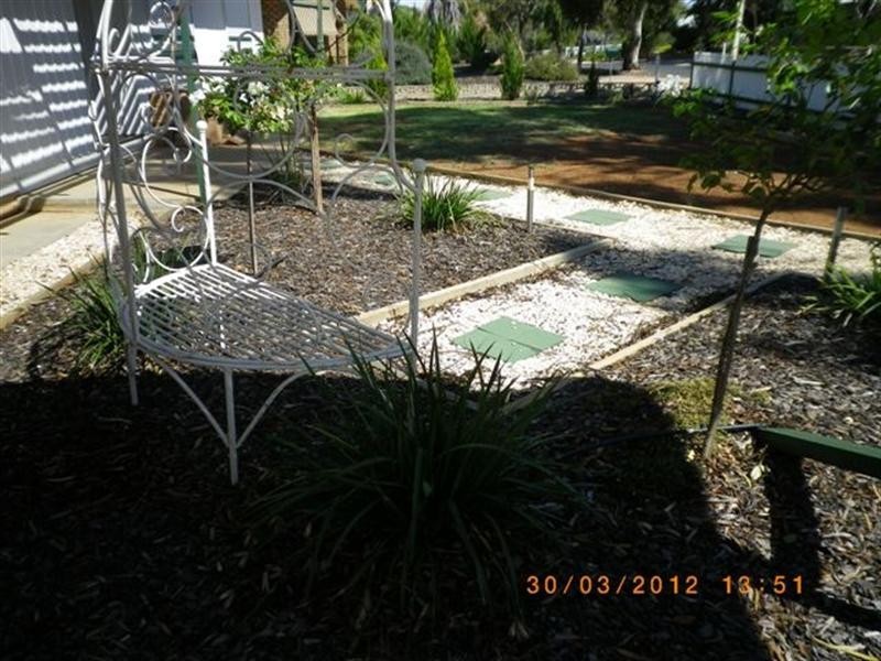 14 Dennis Street, Berri SA 5343