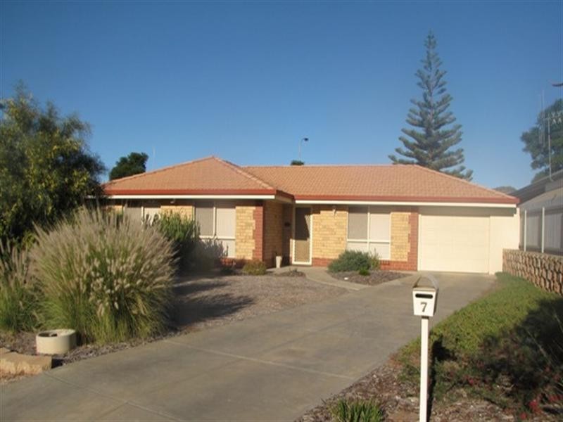 7 McLean Street, Berri SA 5343