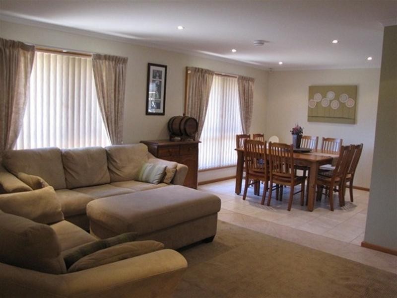 7 McLean Street, Berri SA 5343