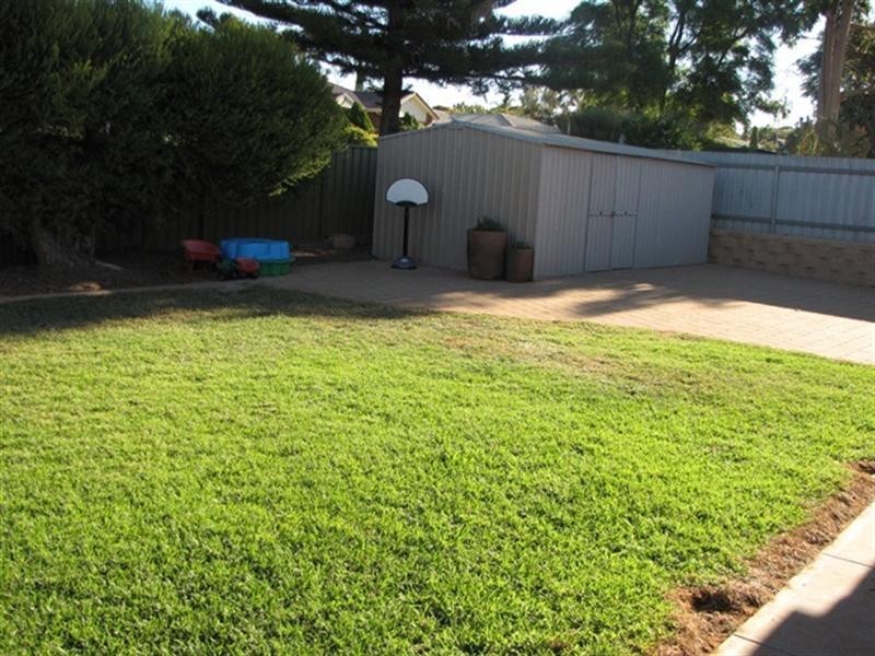 7 McLean Street, Berri SA 5343