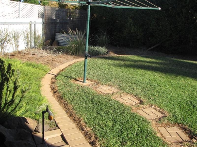 7 McLean Street, Berri SA 5343