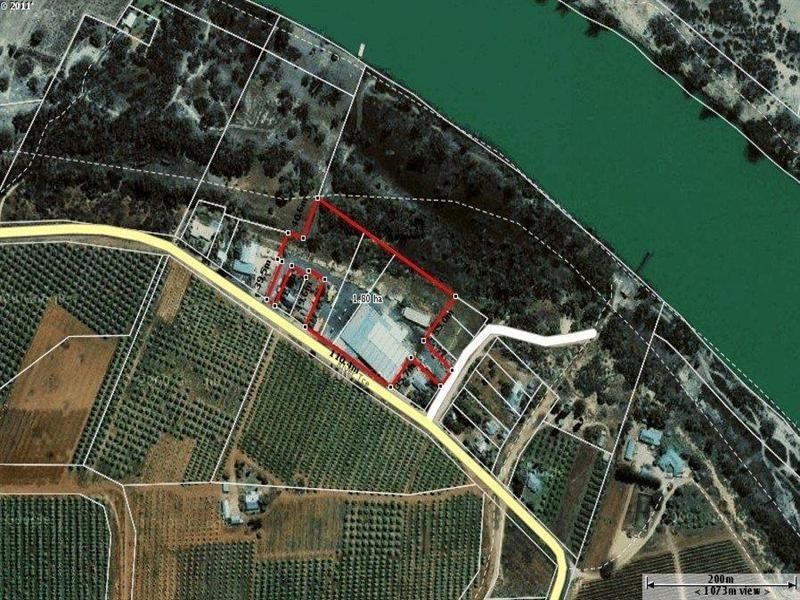 38,128 and176 River Terrace, Morgan SA 5320