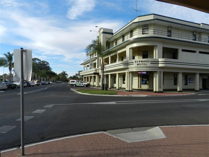 Riverview Cafe Renmark, Renmark SA 5341