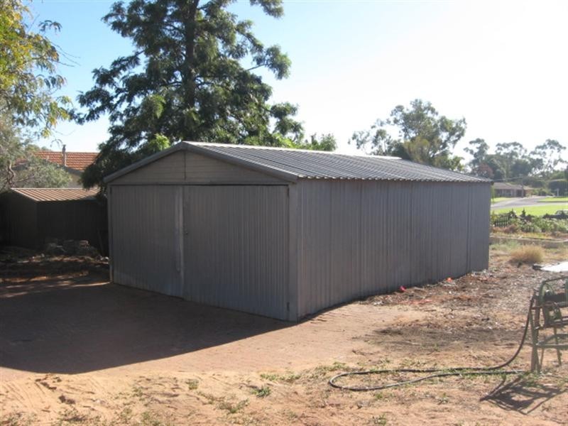 2 Pflaum Terrace, Loxton SA 5333