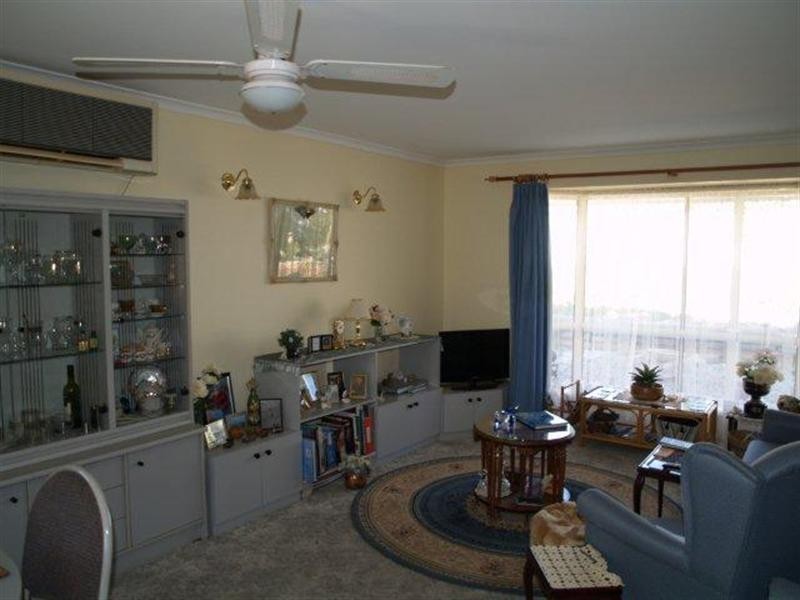 16 Coombe Terrace, Waikerie SA 5330