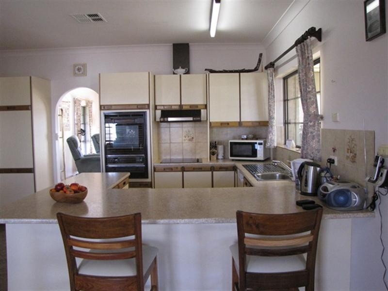 8 Downer Terrace, Lyrup SA 5343