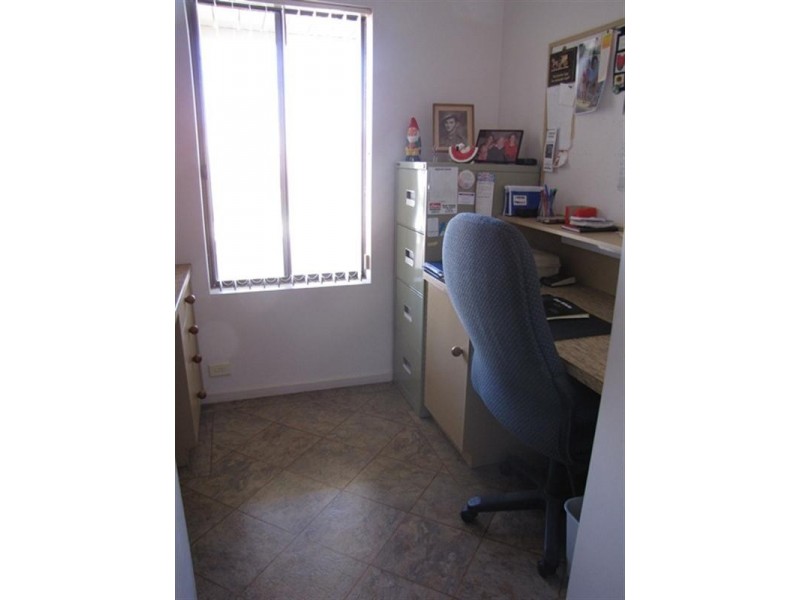 8 Downer Terrace, Lyrup SA 5343