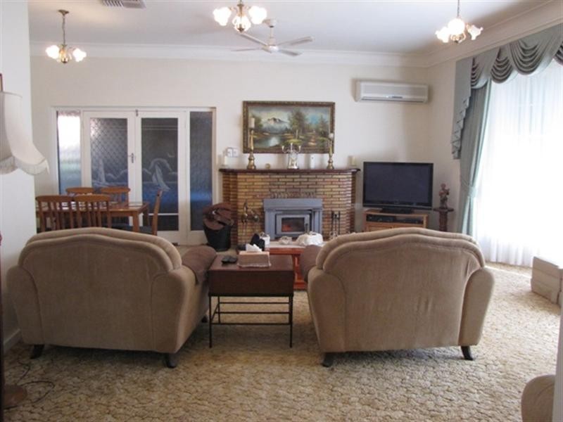 235 McKenzie Road, Barmera SA 5345
