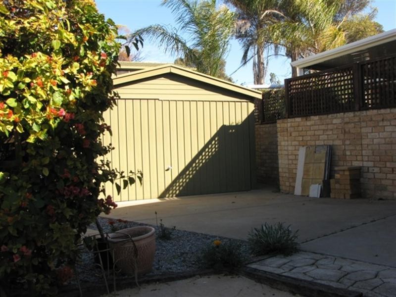 9 Viviancock Street, Berri SA 5343