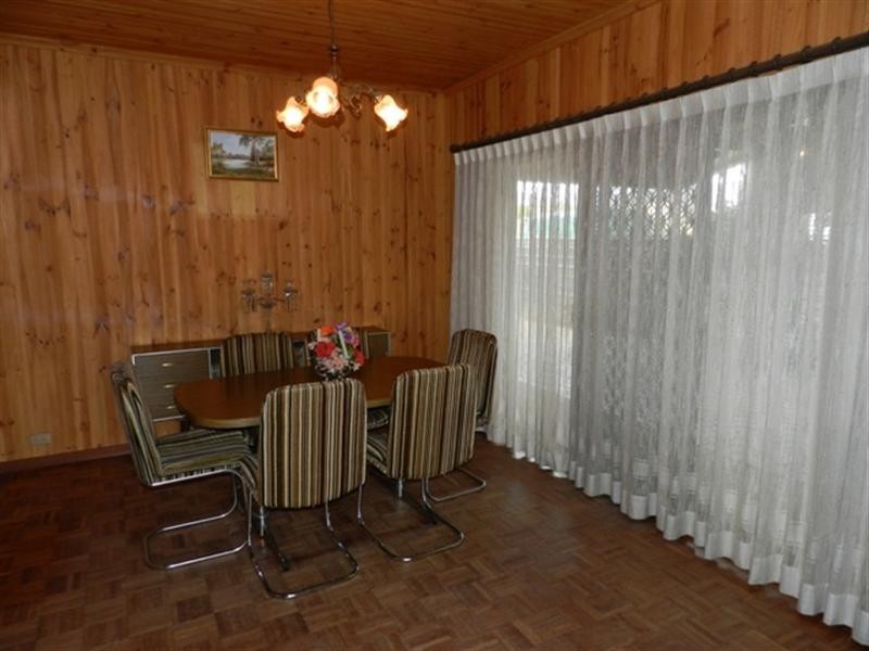 29 Eringa Avenue, Loxton SA 5333