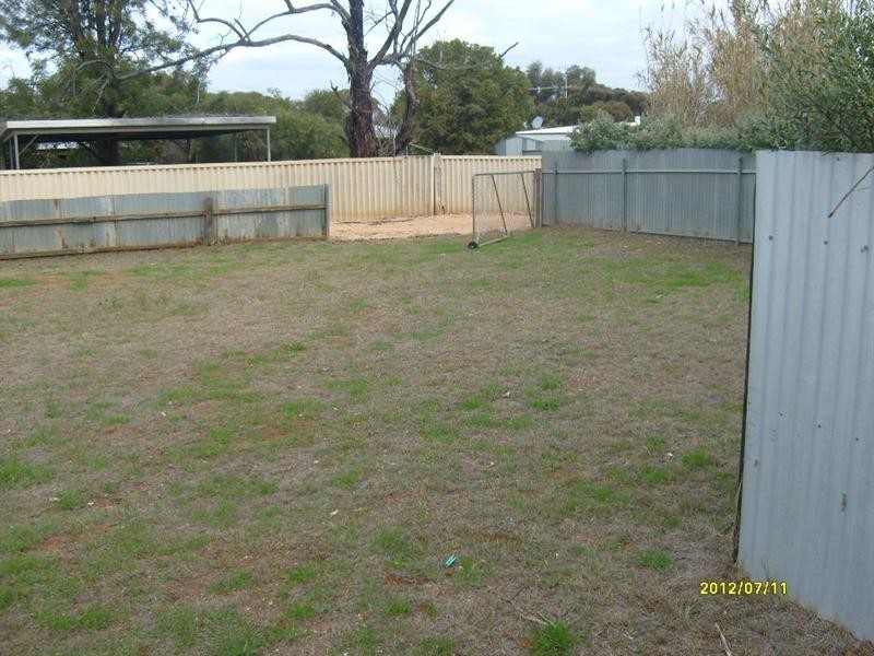 23 Wodonga Avenue, Loxton SA 5333