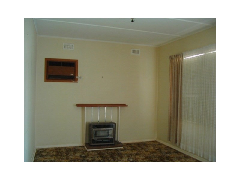 19 Pine Avenue, Loxton SA 5333