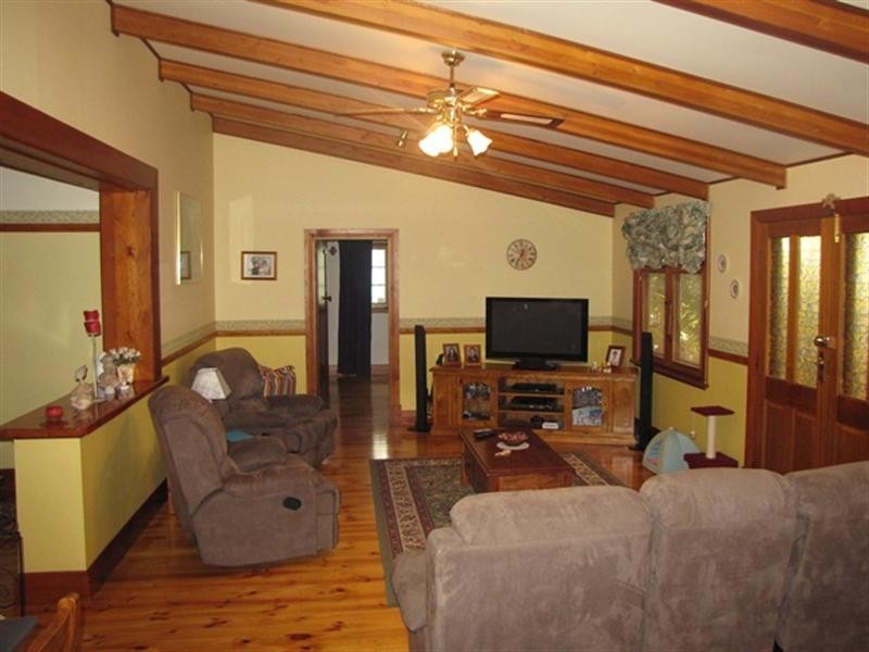 15 Laffer Street, Barmera SA 5345