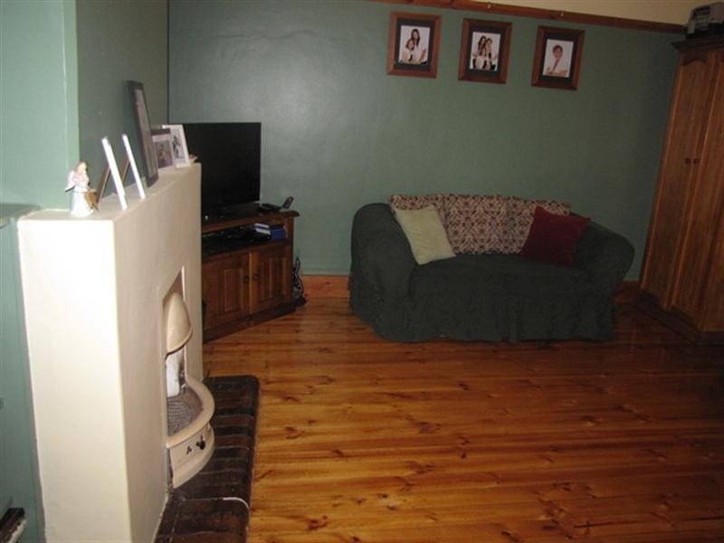 15 Laffer Street, Barmera SA 5345