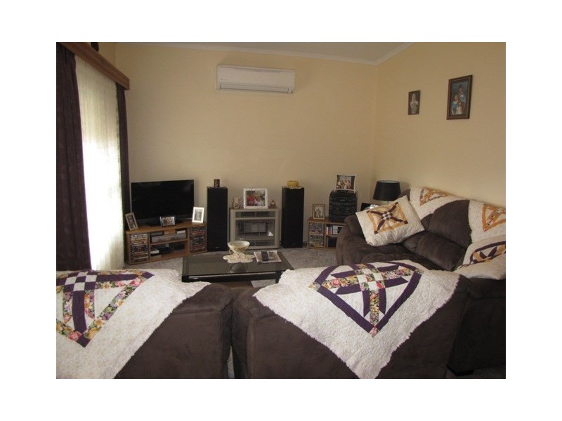 69 Drabsch Street, Loxton SA 5333