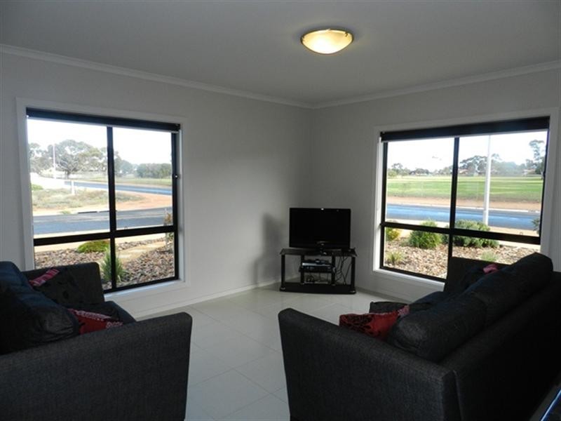 1 Easther Court, Barmera SA 5345