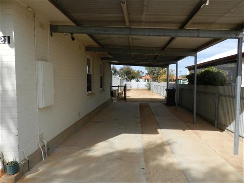 21 Coral Street, Loxton SA 5333