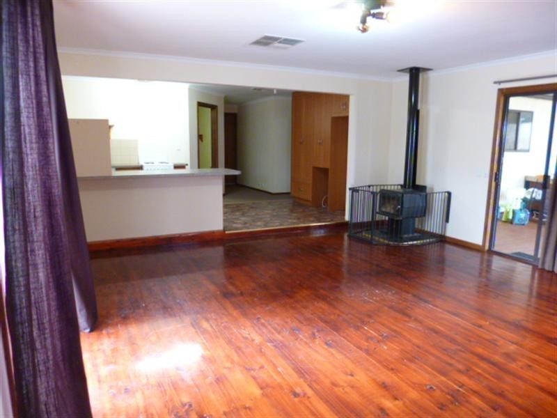 6 Timor Street, Loxton North SA 5333