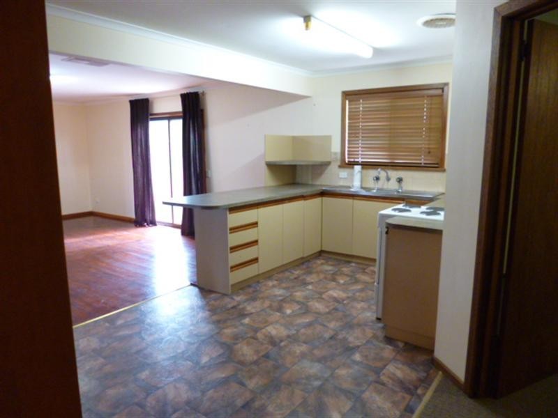 6 Timor Street, Loxton North SA 5333