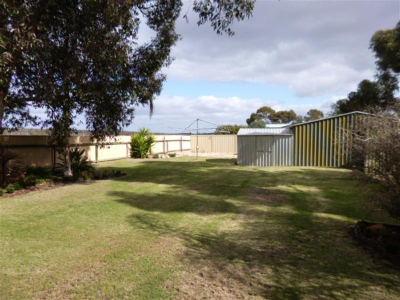 6 Timor Street, Loxton North SA 5333